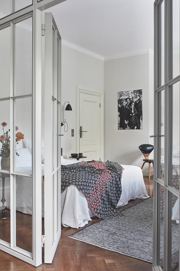 Between Us Bed And Breakfast วอร์ซอ ภายนอก รูปภาพ